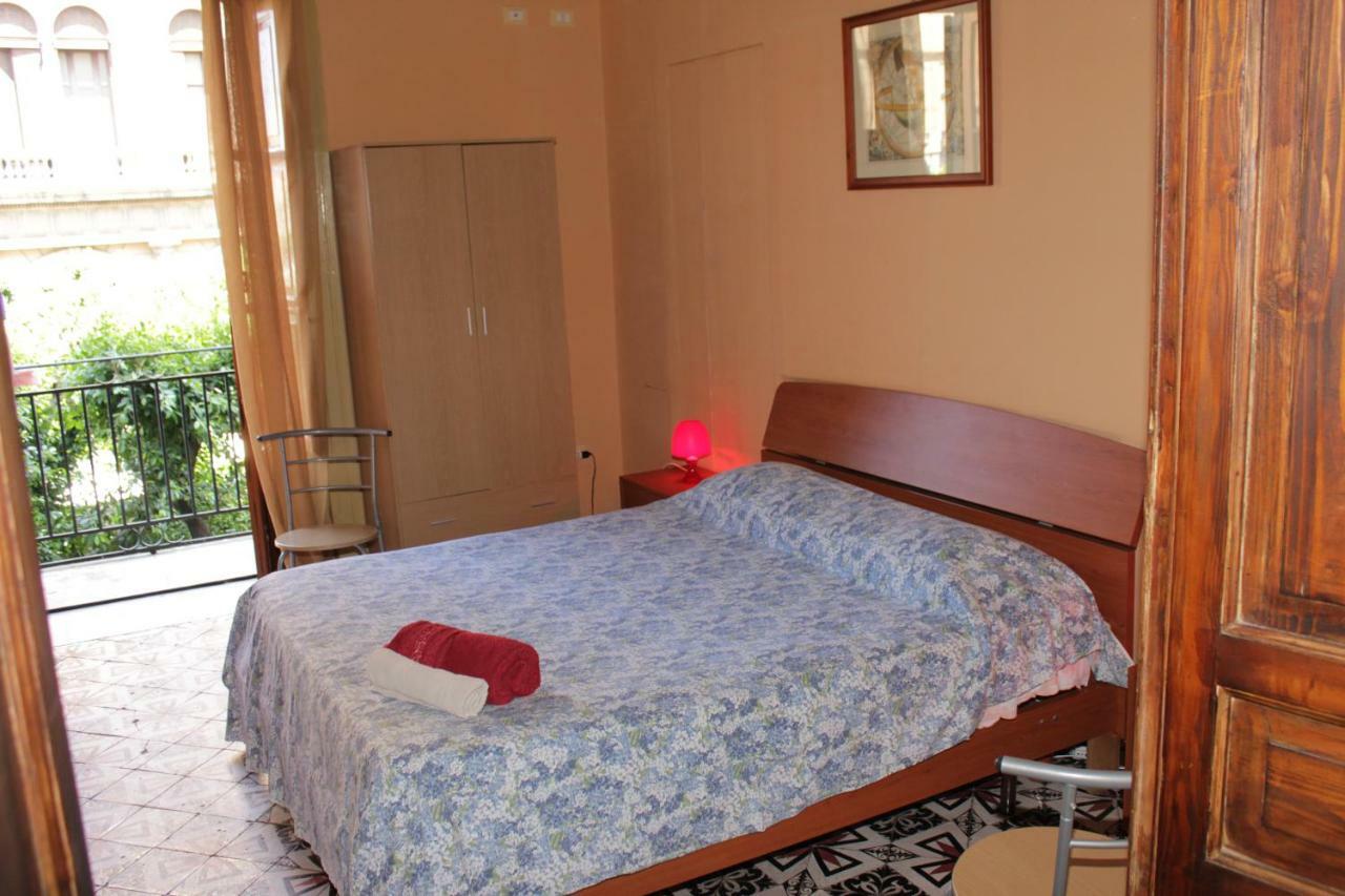 B&B Stazione Centrale Palermo Dış mekan fotoğraf