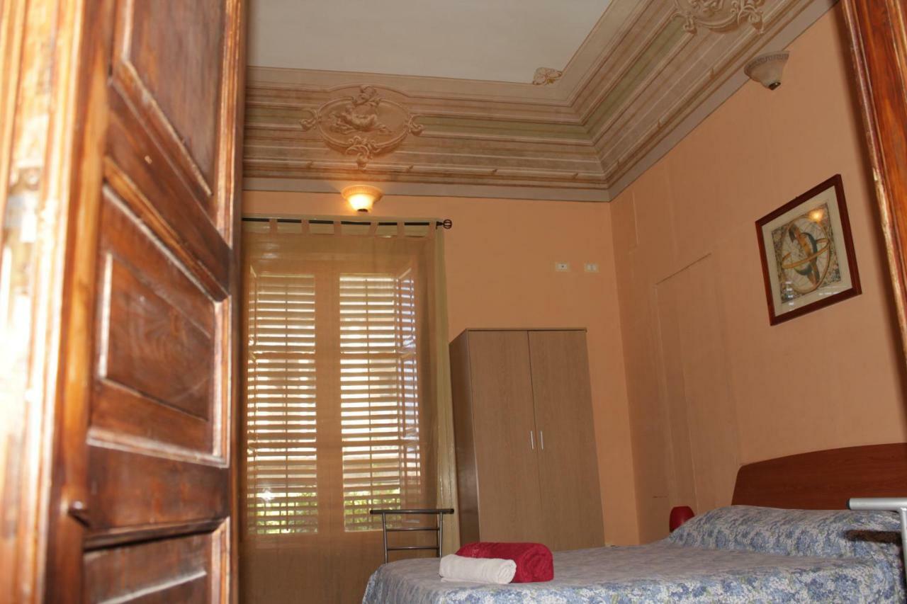 B&B Stazione Centrale Palermo Dış mekan fotoğraf