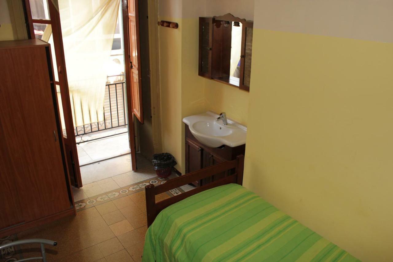 B&B Stazione Centrale Palermo Dış mekan fotoğraf